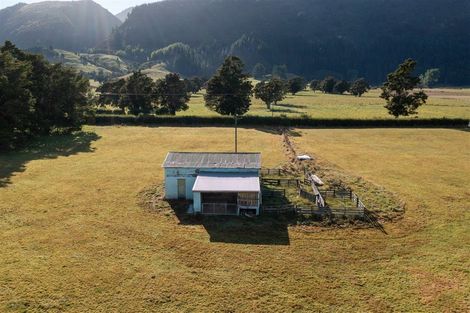 Photo of property in 166 East Takaka Road, East Takaka, Takaka, 7183