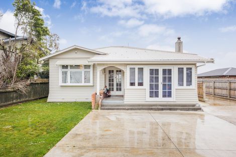 Photo of property in 992b Tremaine Avenue, Roslyn, Palmerston North, 4414
