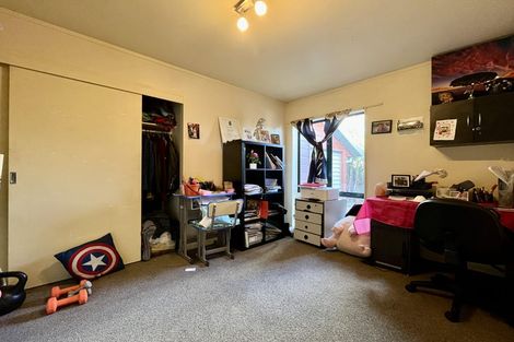 Photo of property in 1/9 Dana Place, Somerville, Auckland, 2014