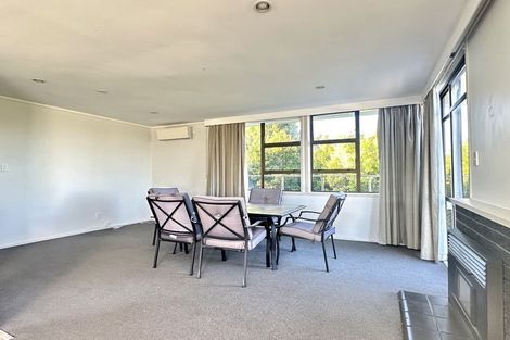 Photo of property in 10 Peter Terrace, Castor Bay, Auckland, 0620