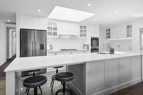 Photo of property in 7 Tupare Place, Highlands Park, New Plymouth, 4312