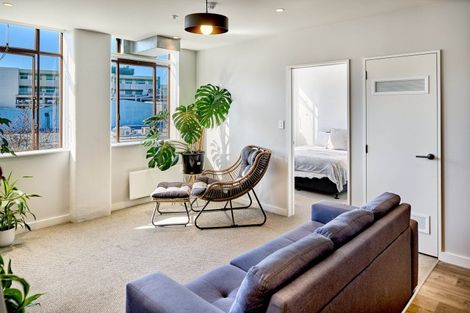 Photo of property in Unit 306,l3, 306/14 Laings Road, Hutt Central, Lower Hutt, 5010