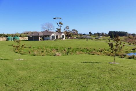 Photo of property in 38 Mountain View Drive, Manakau, Otaki, 5583