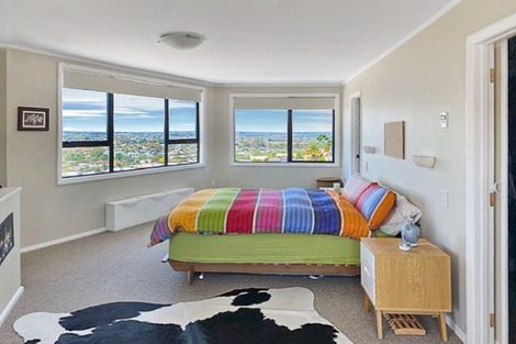 Photo of property in 1 Kelsall Street, Hospital Hill, Napier, 4110