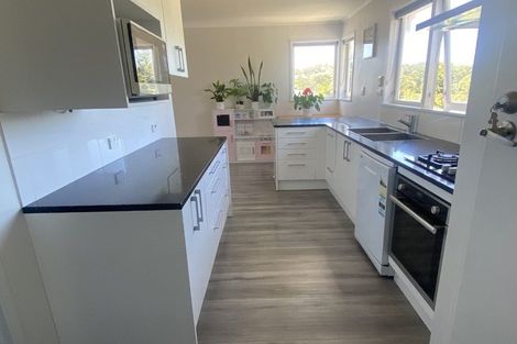 Photo of property in 13 Castleton Street, Birkdale, Auckland, 0626