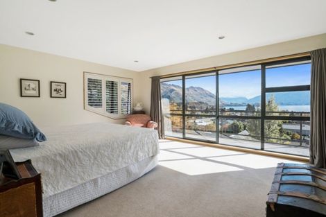 Photo of property in 7 Botting Place, Wanaka, 9305