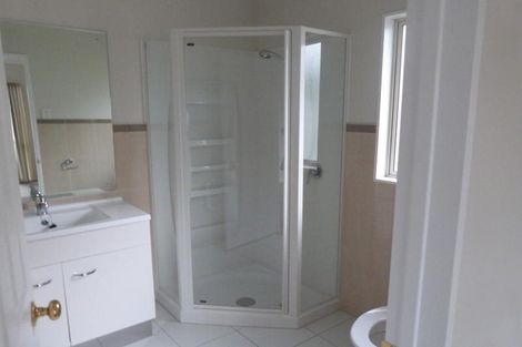 Photo of property in 25 Arlose Place, Westgate, Auckland, 0614