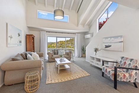 Photo of property in 170 Paremata Road, Paremata, Porirua, 5024