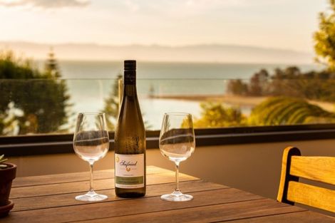 Photo of property in 30 Whitby Road, Britannia Heights, Nelson, 7010