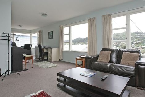 Photo of property in 64 Eden Street, Island Bay, Wellington, 6023