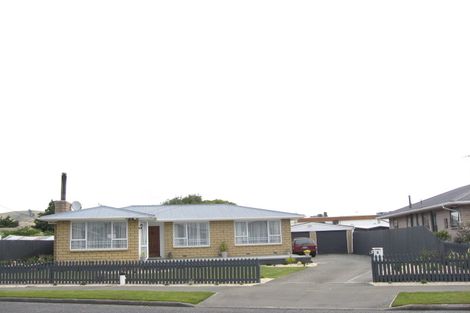 Photo of property in 5 Compton Street, Woolston, Christchurch, 8062