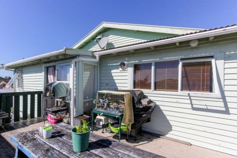 Photo of property in 141 Lemon Street, Strandon, New Plymouth, 4312