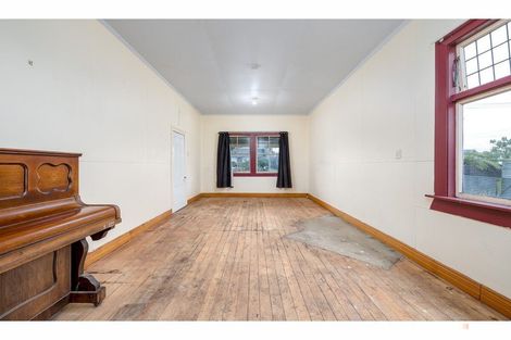 Photo of property in 7 Holmes Street, Waimate, 7924