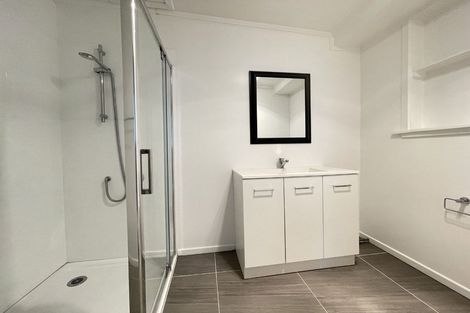 Photo of property in 37 Miro Street, New Lynn, Auckland, 0600