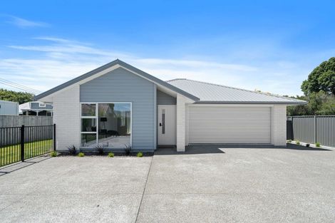 Photo of property in 20 Hereford Drive, Carterton, 5713