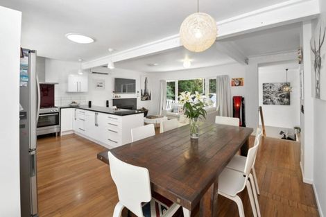 Photo of property in 20 Waima Crescent, Titirangi, Auckland, 0604