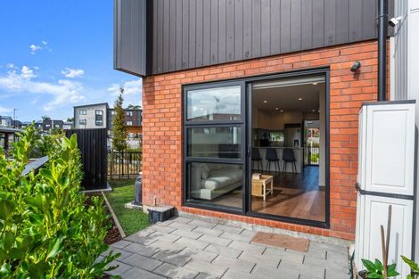 Photo of property in 89 Selo Street, Glen Eden, Auckland, 0602