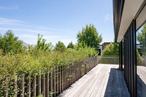 Photo of property in 7 Matipo Street, Wanaka, 9305
