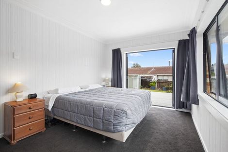 Photo of property in 22 Warriston Avenue, Waiuku, 2123