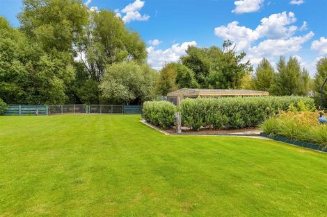 Photo of property in 8 Riverside Way, Amberley, 7410