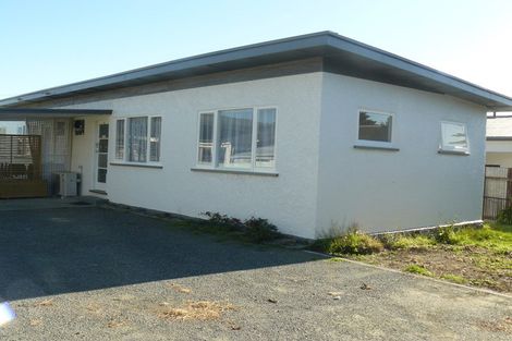 Photo of property in 3/92 Parkers Road, Tahunanui, Nelson, 7011