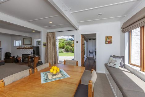 Photo of property in 131 Rosetta Road, Raumati South, Paraparaumu, 5032