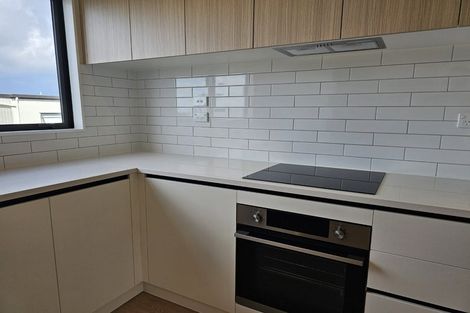 Photo of property in 62 Tukari Lane, Mangere Bridge, Auckland, 2022