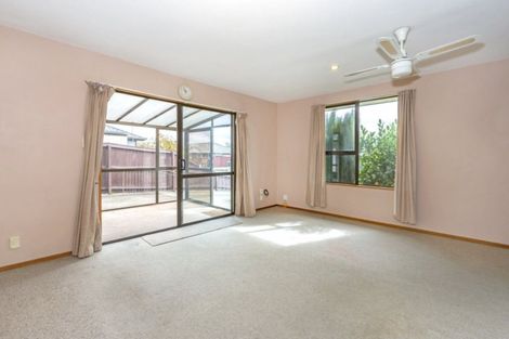 Photo of property in 1/46 Shannon Place, Belfast, Christchurch, 8051