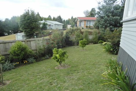 Photo of property in 2 Porritt Place, Putaruru, 3411