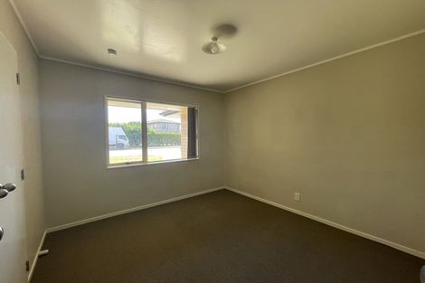 Photo of property in 16 Kamaka Road, Mangere Bridge, Auckland, 2022