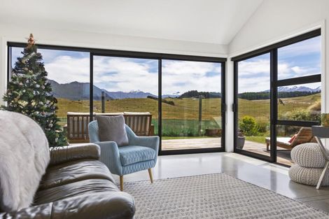 Photo of property in 12 Robrosa Street, Wanaka, 9305