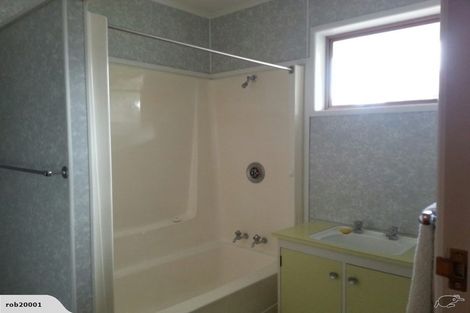 Photo of property in 2/28 Oakland Avenue, Papatoetoe, Auckland, 2025