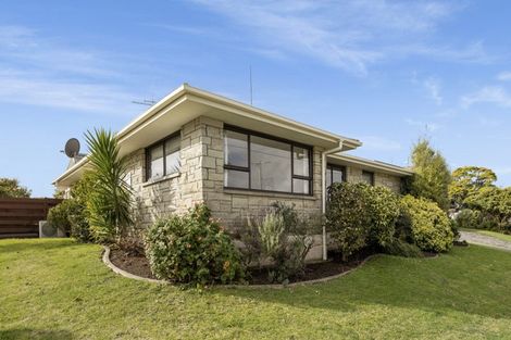 Photo of property in 13 Cooneys Drive, Matua, Tauranga, 3110