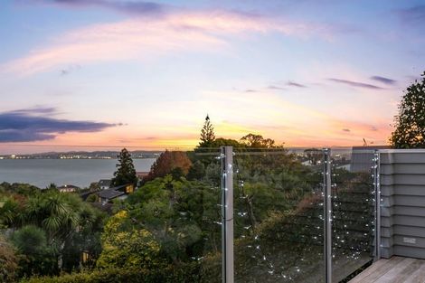 Photo of property in 16 Hadfield Street, Beach Haven, Auckland, 0626