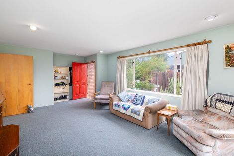 Photo of property in 17 Mcleish Lane, Spreydon, Christchurch, 8024