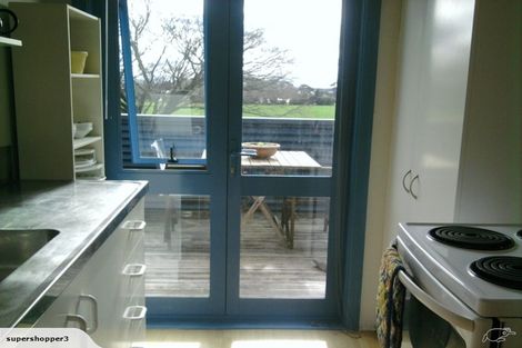 Photo of property in 16 Freyberg Street, Roslyn, Palmerston North, 4414