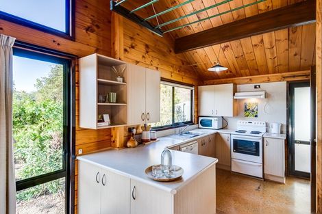 Photo of property in 48 Kaimata Road, Bay View, Napier, 4182