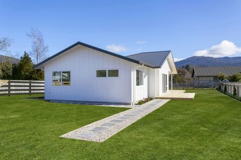 Photo of property in 28 Ngahana Place, Turangi, 3334