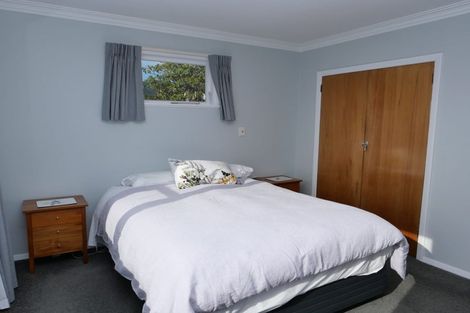 Photo of property in 50 Raumati Road, Raumati Beach, Paraparaumu, 5032