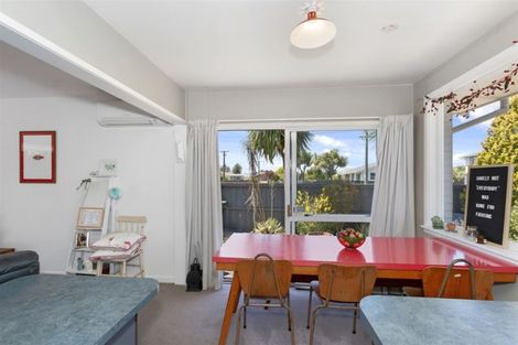 Photo of property in 39 Cotswold Avenue, Bishopdale, Christchurch, 8053