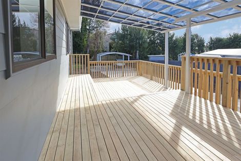 Photo of property in 93 Brunner Road, Glen Eden, Auckland, 0602