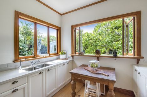 Photo of property in 4 Mays Street, Devonport, Auckland, 0624