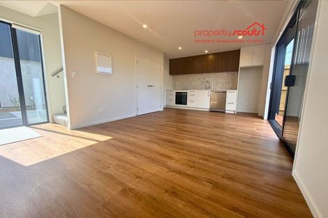 Photo of property in 2/527 Hereford Street, Linwood, Christchurch, 8011