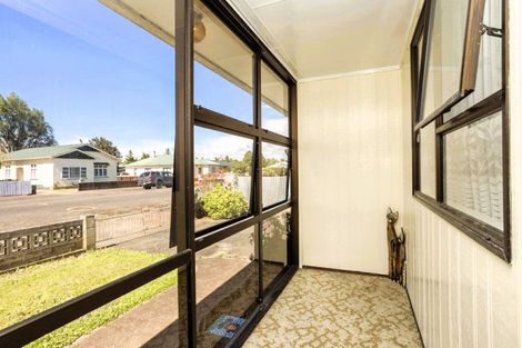 Photo of property in 17 Trafalgar Street, Dannevirke, 4930