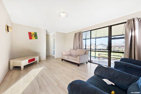 Photo of property in 7 Poinsettia Place, Henderson, Auckland, 0610