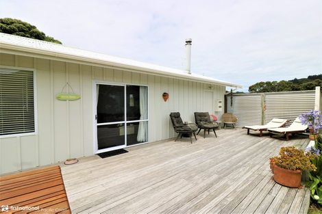 Photo of property in 75a Kon Tiki Road, Whiritoa, Whangamata, 3691
