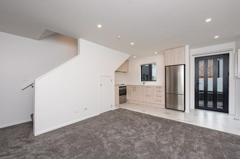 Photo of property in 10/123 Cambridge Terrace, Fairfield, Lower Hutt, 5011