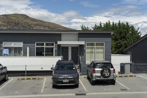 Photo of property in Greenstone Terraces, 51/716 Frankton Road, Queenstown, 9300