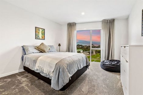 Photo of property in 6 Catalina Bay Drive, Hobsonville, Auckland, 0616