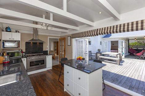 Photo of property in 131 Rosetta Road, Raumati South, Paraparaumu, 5032